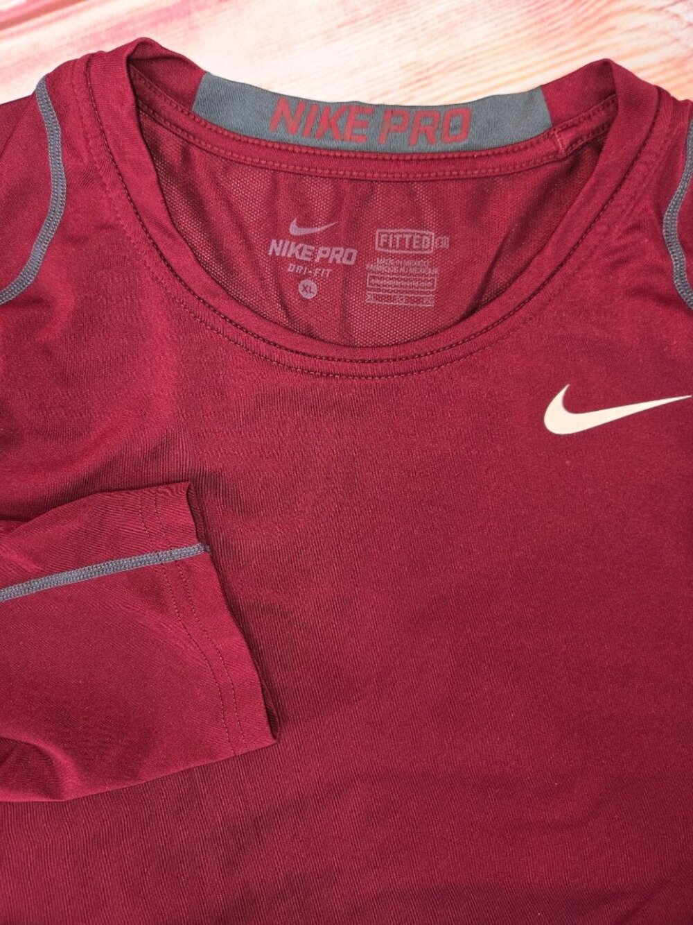 Nike Pro Mens Long Sleeve Fitted Crewneck Athletic Shirt Medium